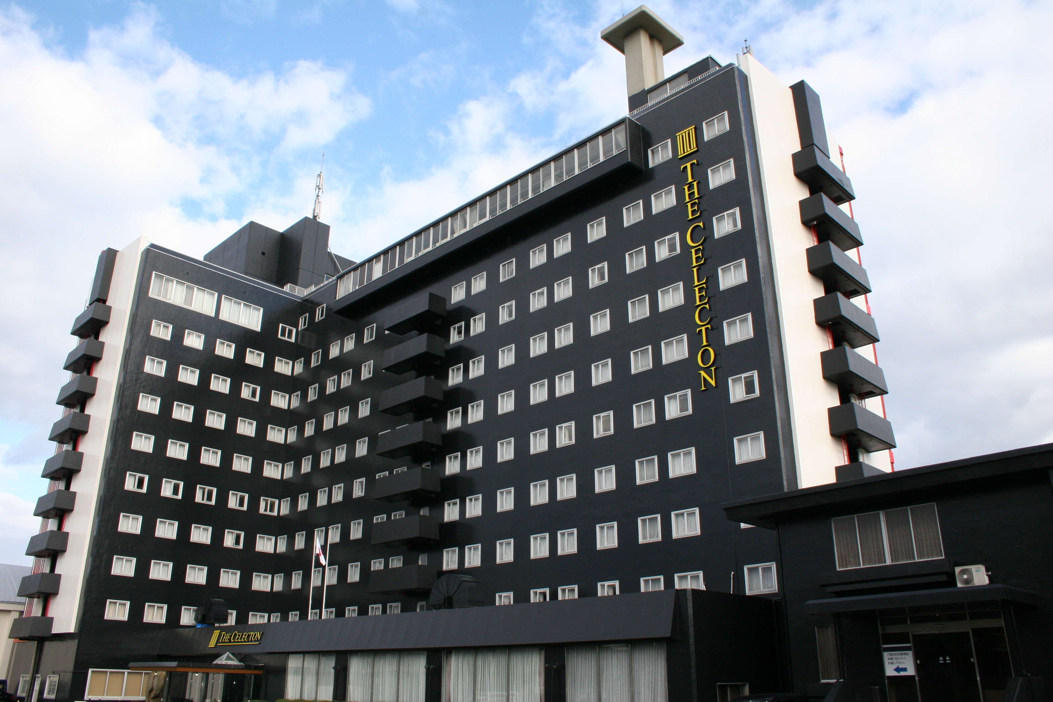 ザ・セレクトン高松の口コミ検証！大浴場と朝食の評判を追う