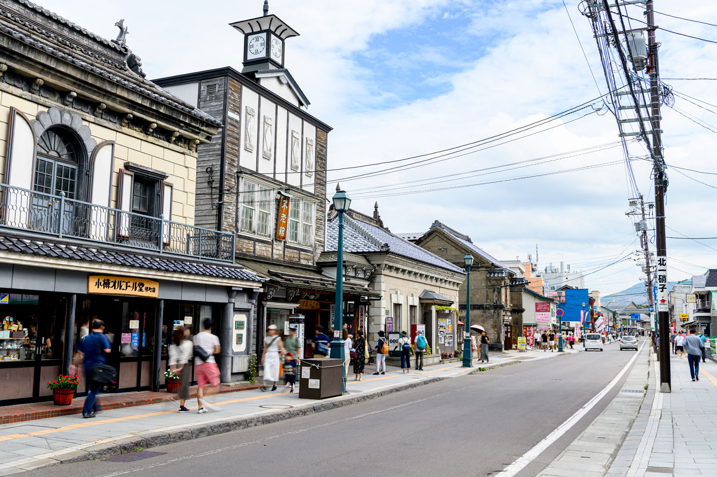 小樽堺町通り商店街2026完全攻略！食べ歩きと名店の歩き方
