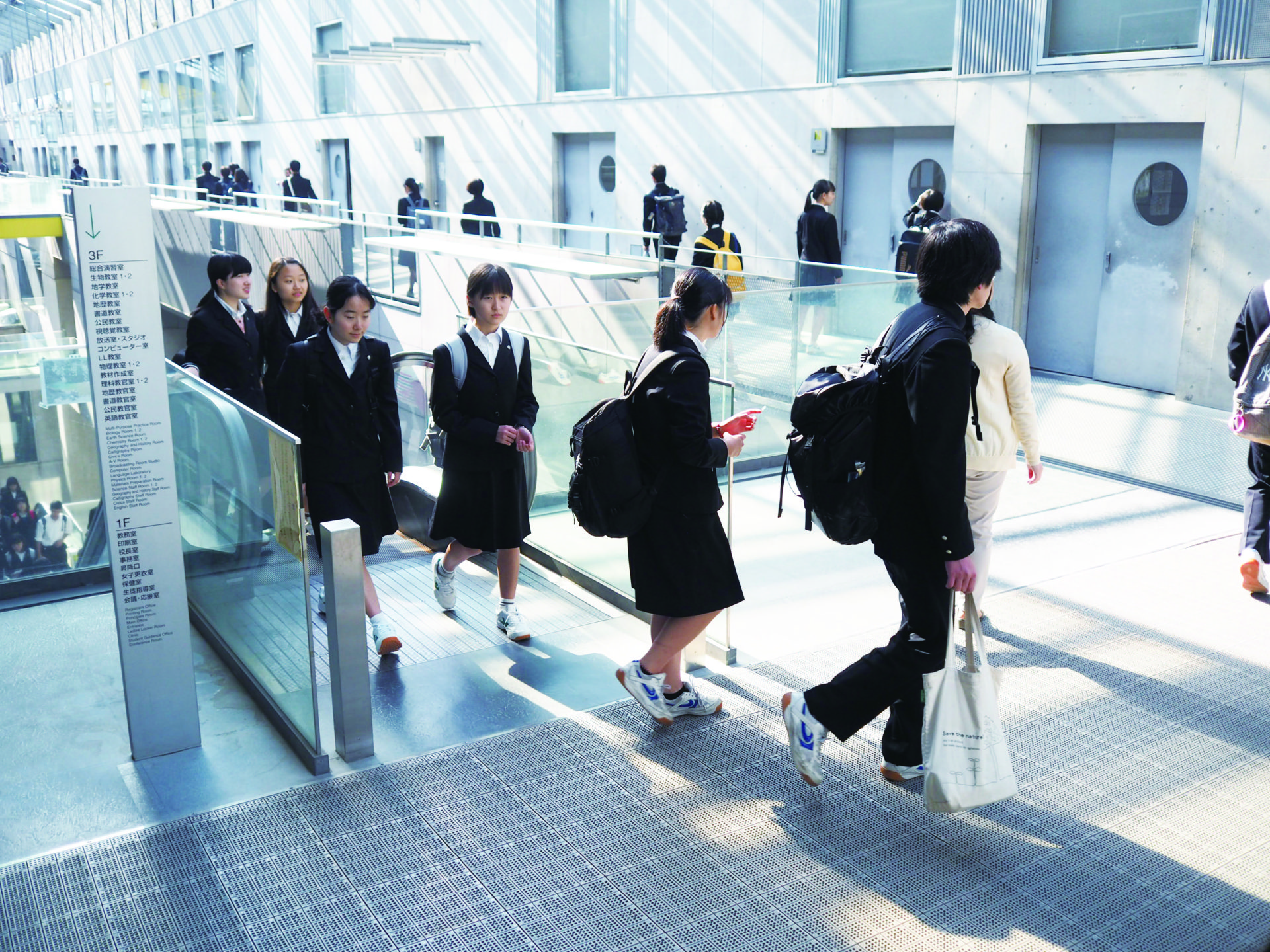 【2026年最新】基町高校の偏差値・進学実績と圧巻校舎の全真相