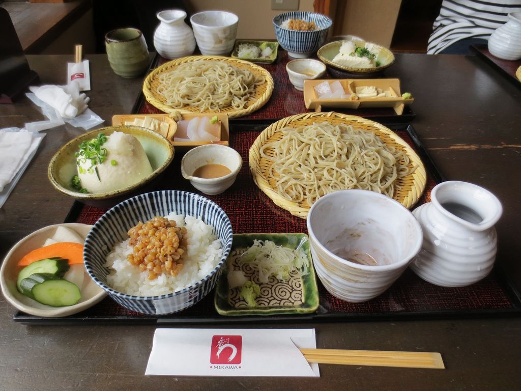 蕎麦処みかわの絶品手打ちと名物天ぷら！混雑回避と実食検証2026
