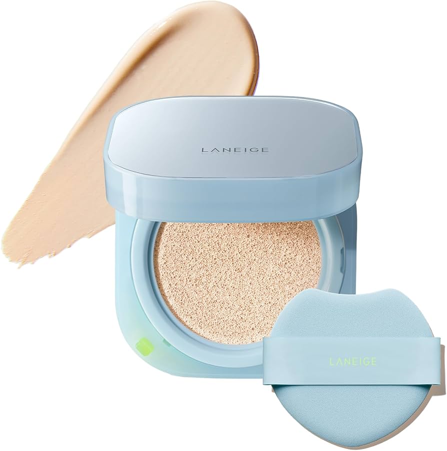 ラネージュのクッションファンデは崩れない？色選びと評判を徹底解説