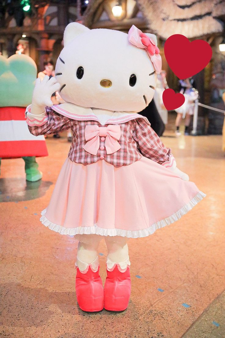 キティちゃん着ぐるみの真相｜レンタル禁止の理由とドンキ最新事情