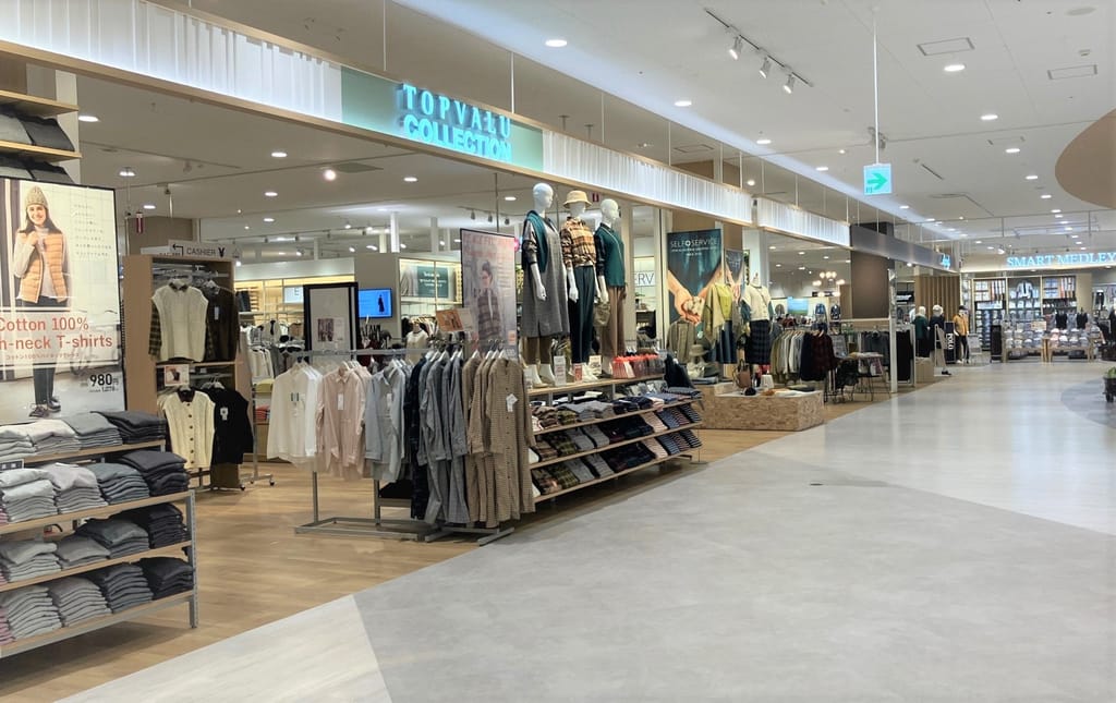 昭和の看板がZ世代の聖地に――2026年、全国で相次ぐ「ヤング衣料店」再評価とローカル流通革命の全貌
