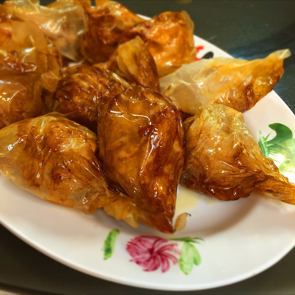 シンガポール名物ペーパーチキン解剖！名店ヒルマンの秘密と至高レシピ