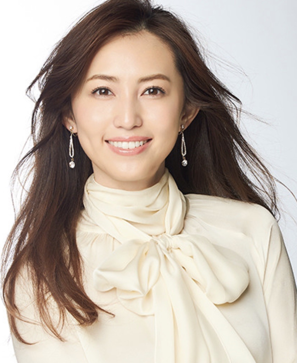 有村実樹の現在と榎並大二郎との絆｜年齢を超えた美肌と育児のリアル