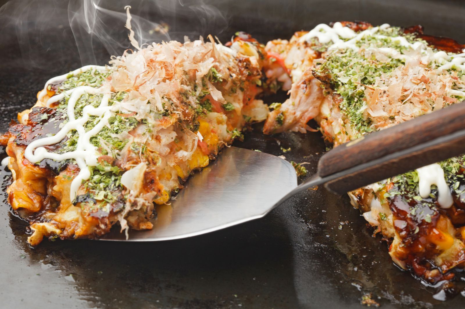 新大阪のお好み焼き名店比較！改札内から隠れた穴場まで徹底解説