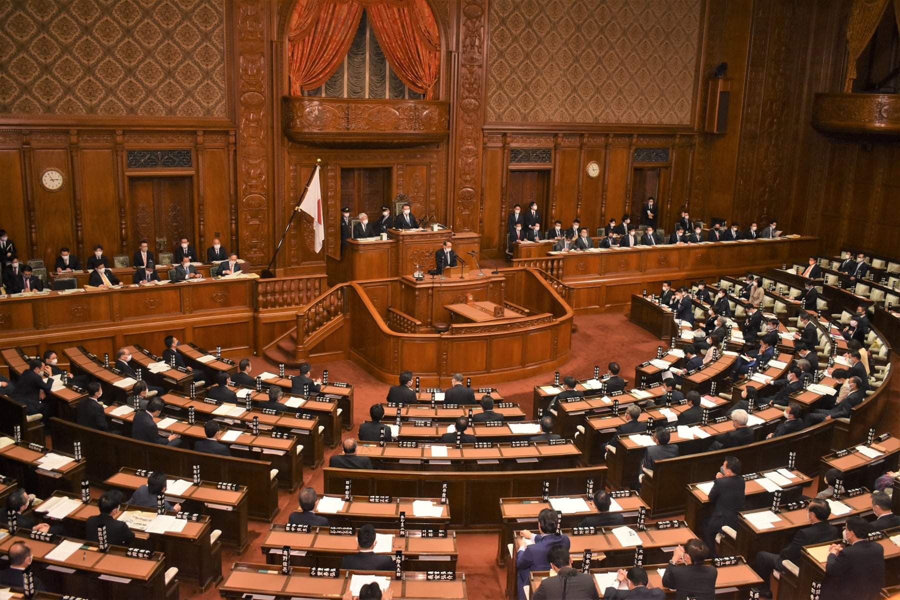 衆議院と参議院の違いを徹底比較！任期・優越の理由と二院制の真相
