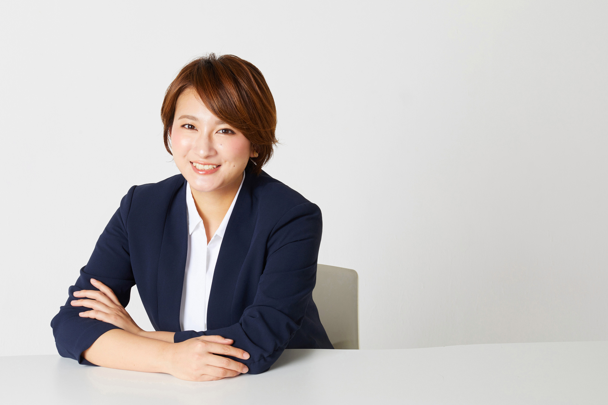 佐藤有里香アナの現在と退社理由｜結婚の噂や異色の経歴を徹底解剖