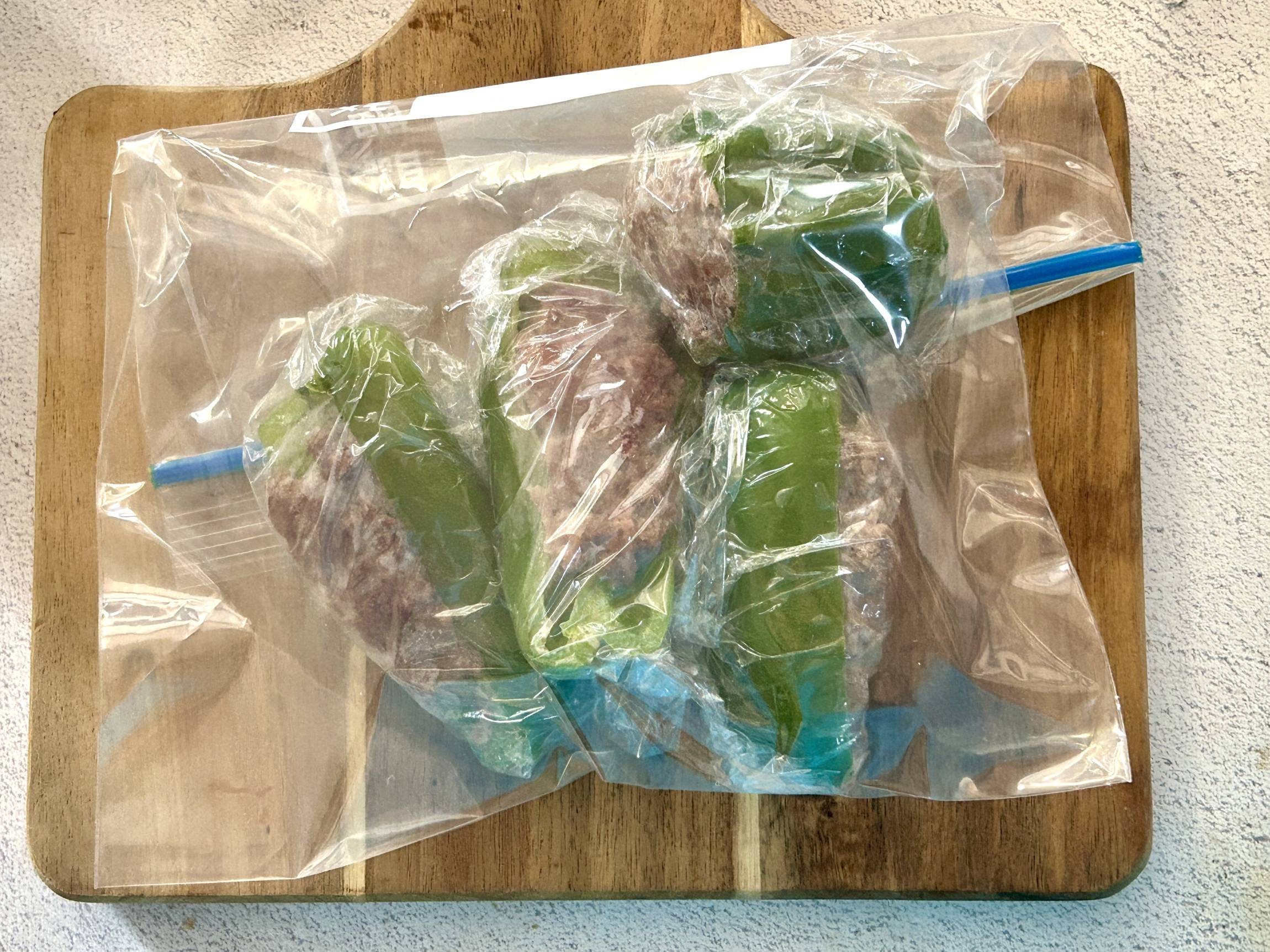 ピーマンの肉詰め冷凍は焼く前か後か？肉が剥がれない保存＆焼き方