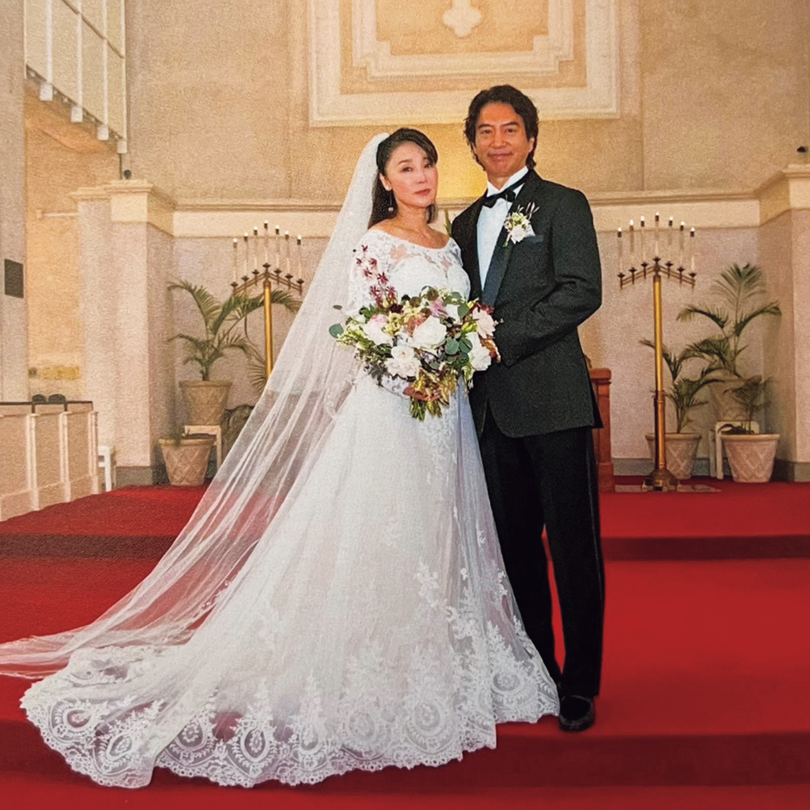 浅野ゆう子の旦那の会社は？夫の職業・年収や馴れ初めの真相