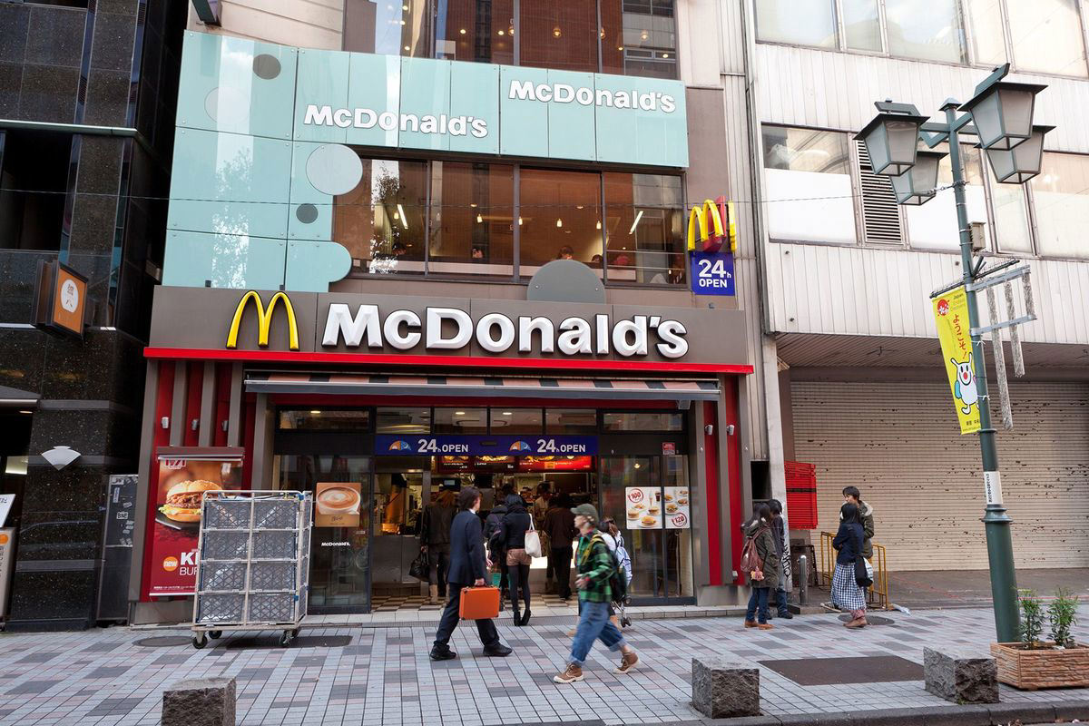 マクドナルド12号新札幌店の営業時間と混雑回避術｜2026年最新利用ガイド