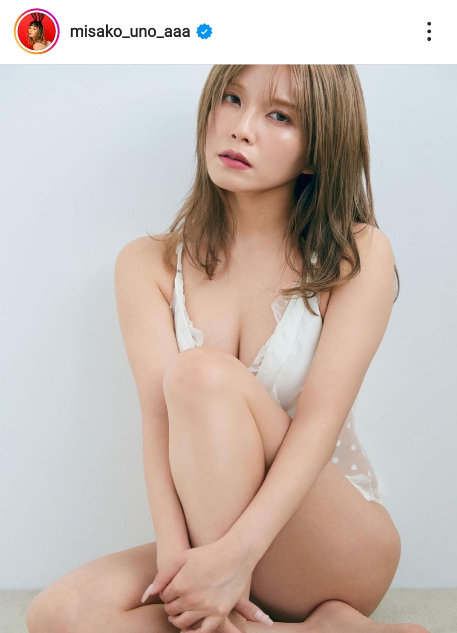 宇野実彩子が魅せる大人の色気！美ボディ維持の秘訣と写真集の真相