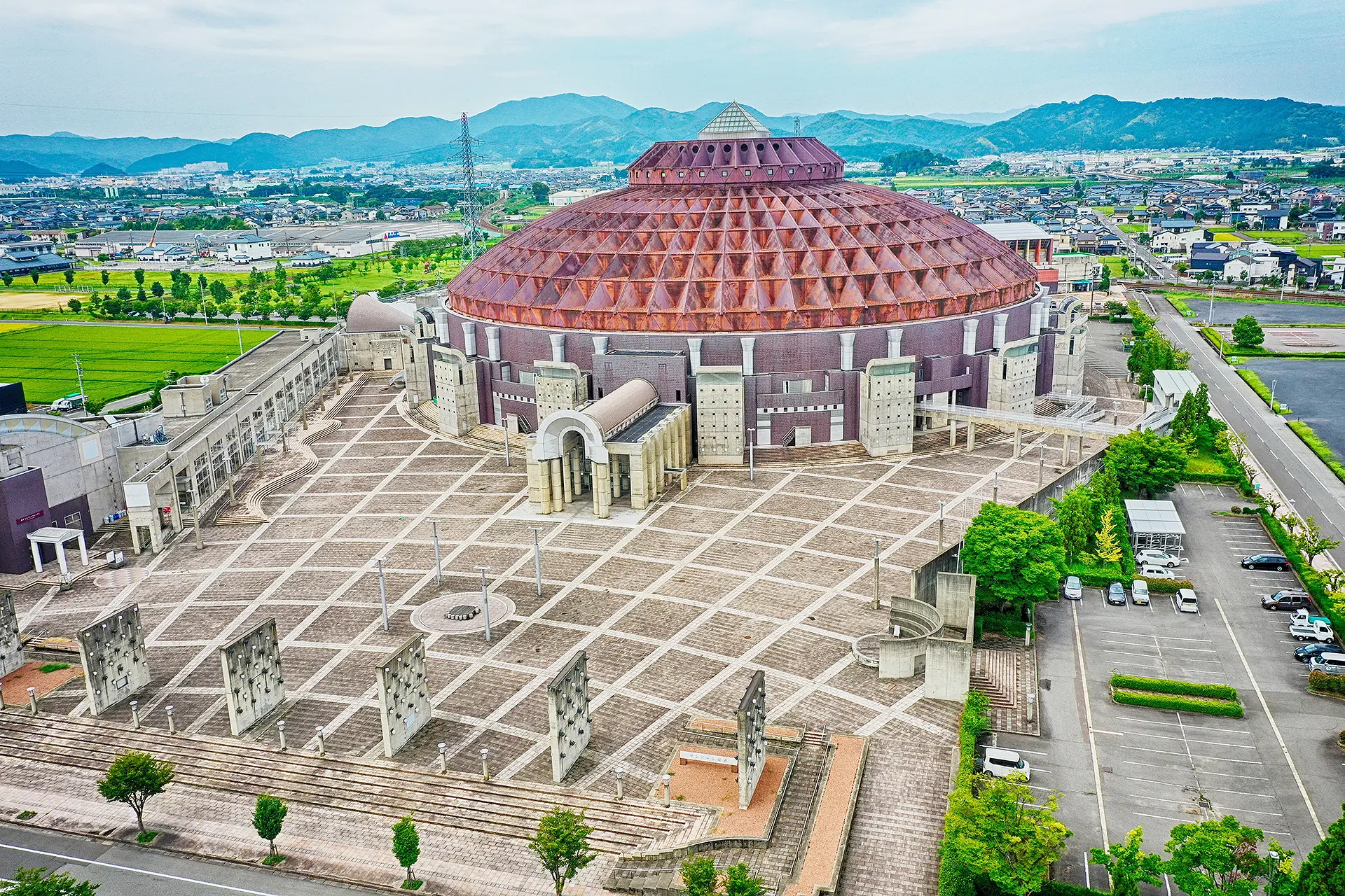 サンドーム福井が神会場と呼ばれる理由と遠征完全攻略ガイド2026