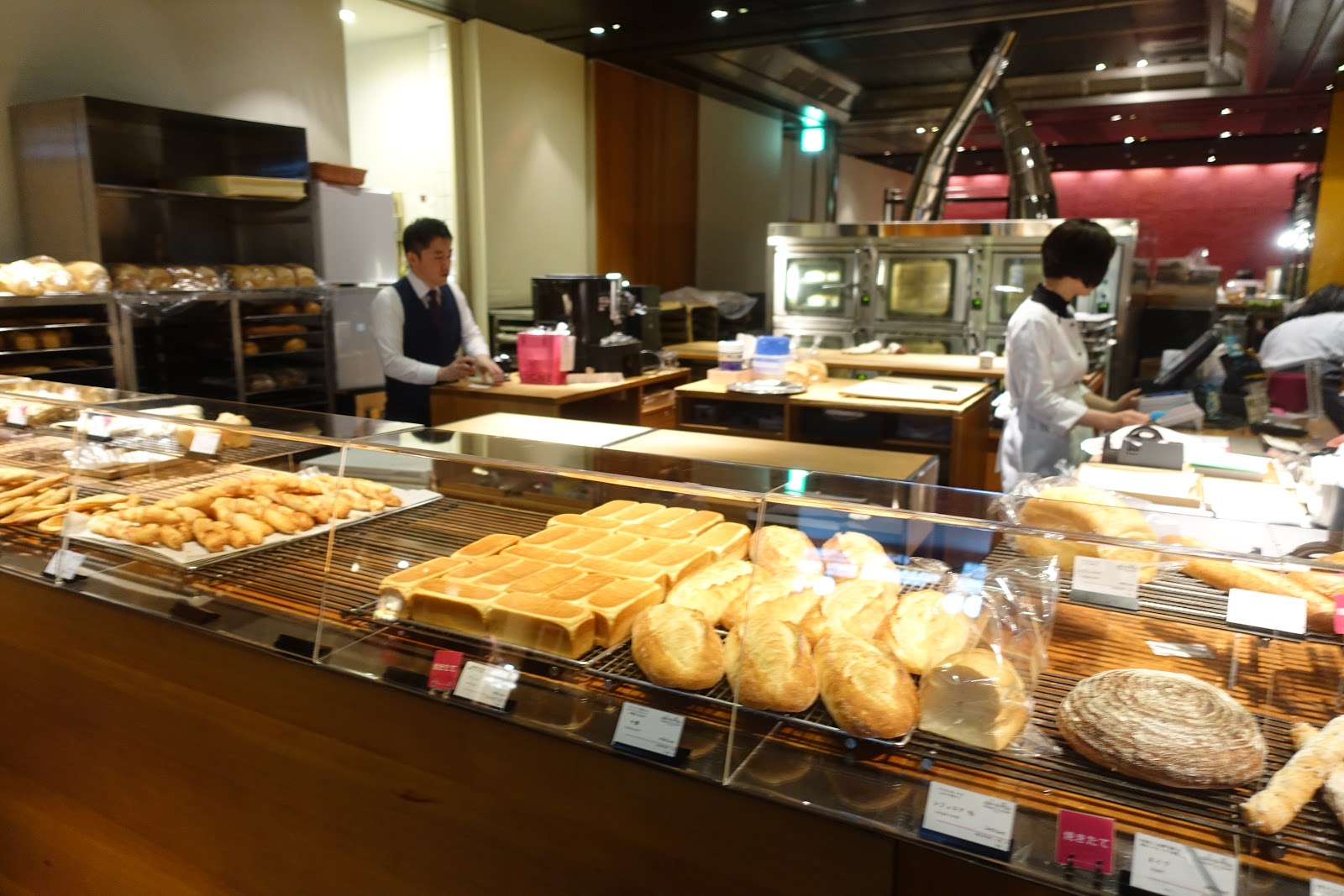 ポワンエリーニュ新丸ビル徹底解剖！パン食べ放題ランチと予約の裏技
