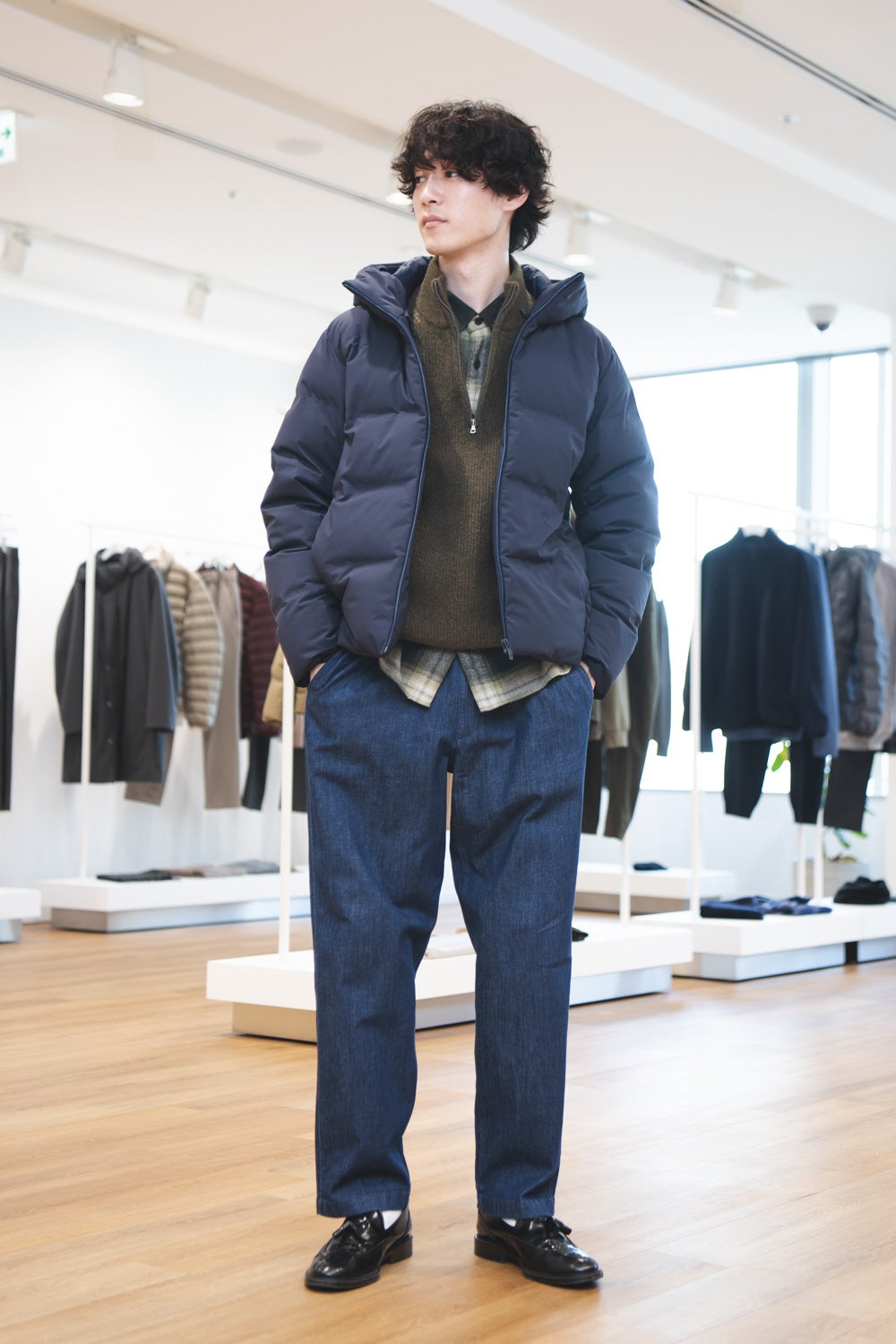 ユニクロのシームレスダウンコーデ術！着膨れ回避＆大人の垢抜け着こなし