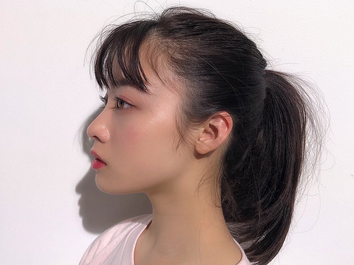 橋本環奈の横顔はなぜ完璧なのか？Eラインと黄金比の美貌を徹底検証