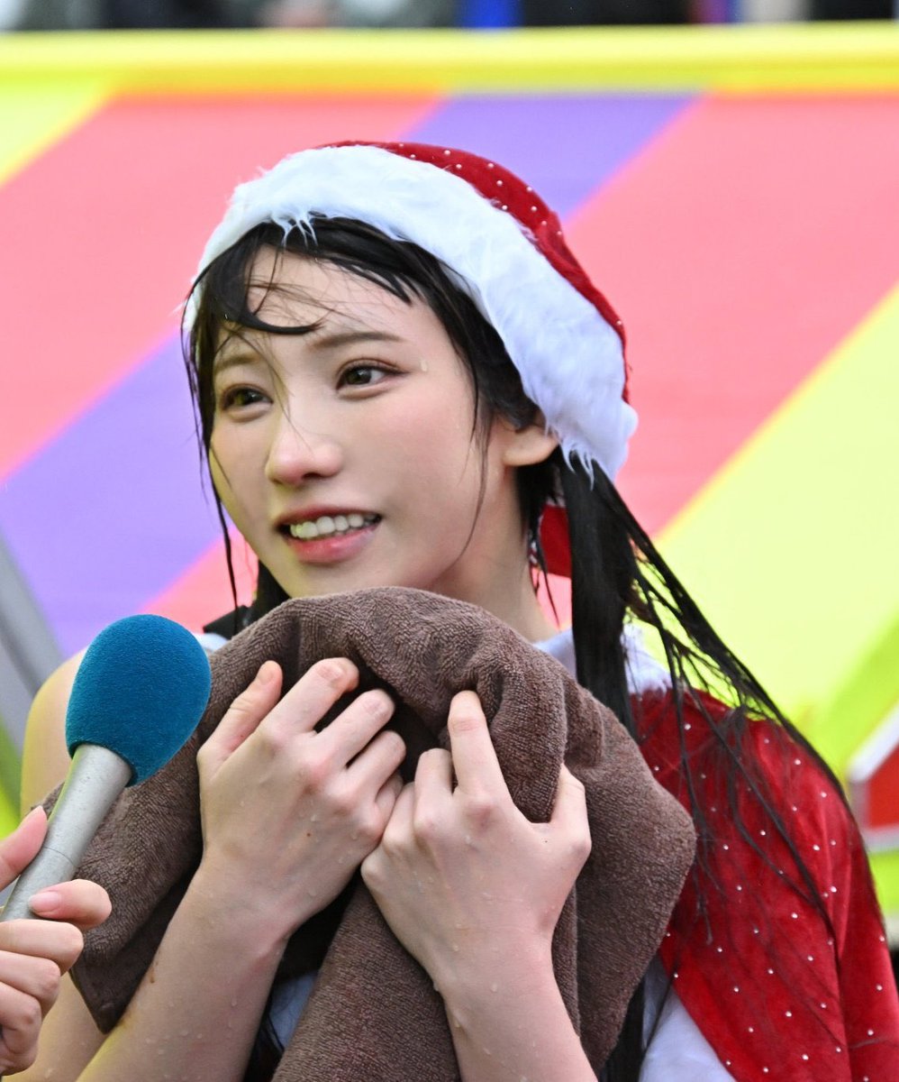 えなこの整形疑惑を徹底検証！昔の写真と現在の顔比較から判明した真相
