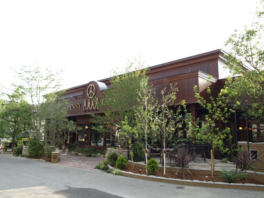 ペニーレイン鶴田店の大行列に迫る！名物パン完売の罠と混雑攻略の真相