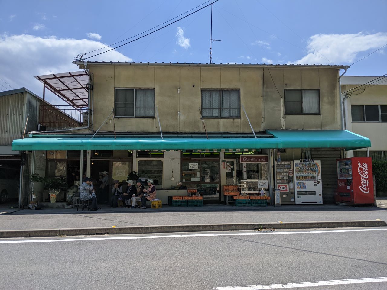 地方の小さな名店がなぜ今、全国を熱狂させるのか？ 2026年に巻き起こる「越智 商店」再評価の真相