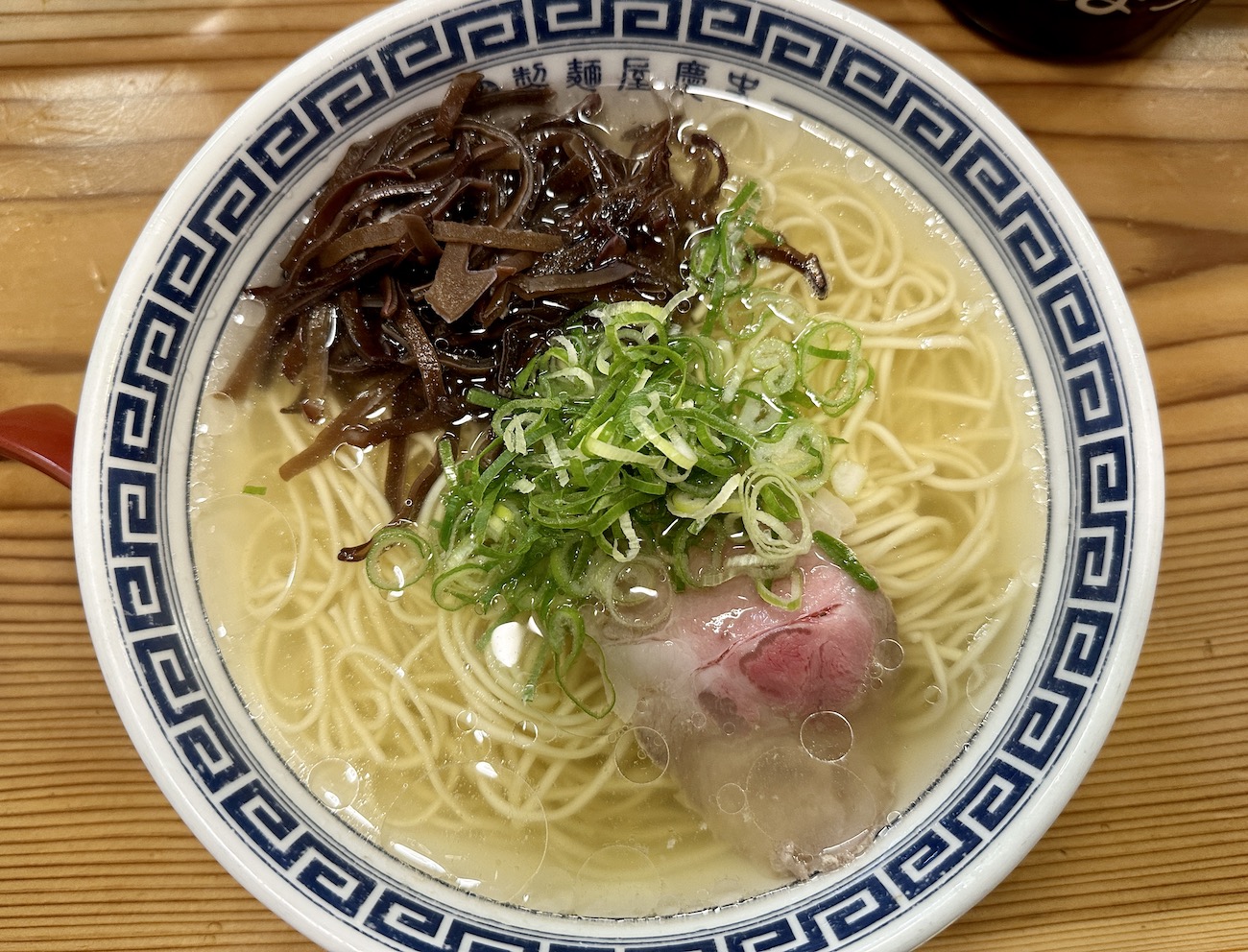 博多駅の朝ラーメン決定版！早朝行列の真相と穴場名店を徹底調査