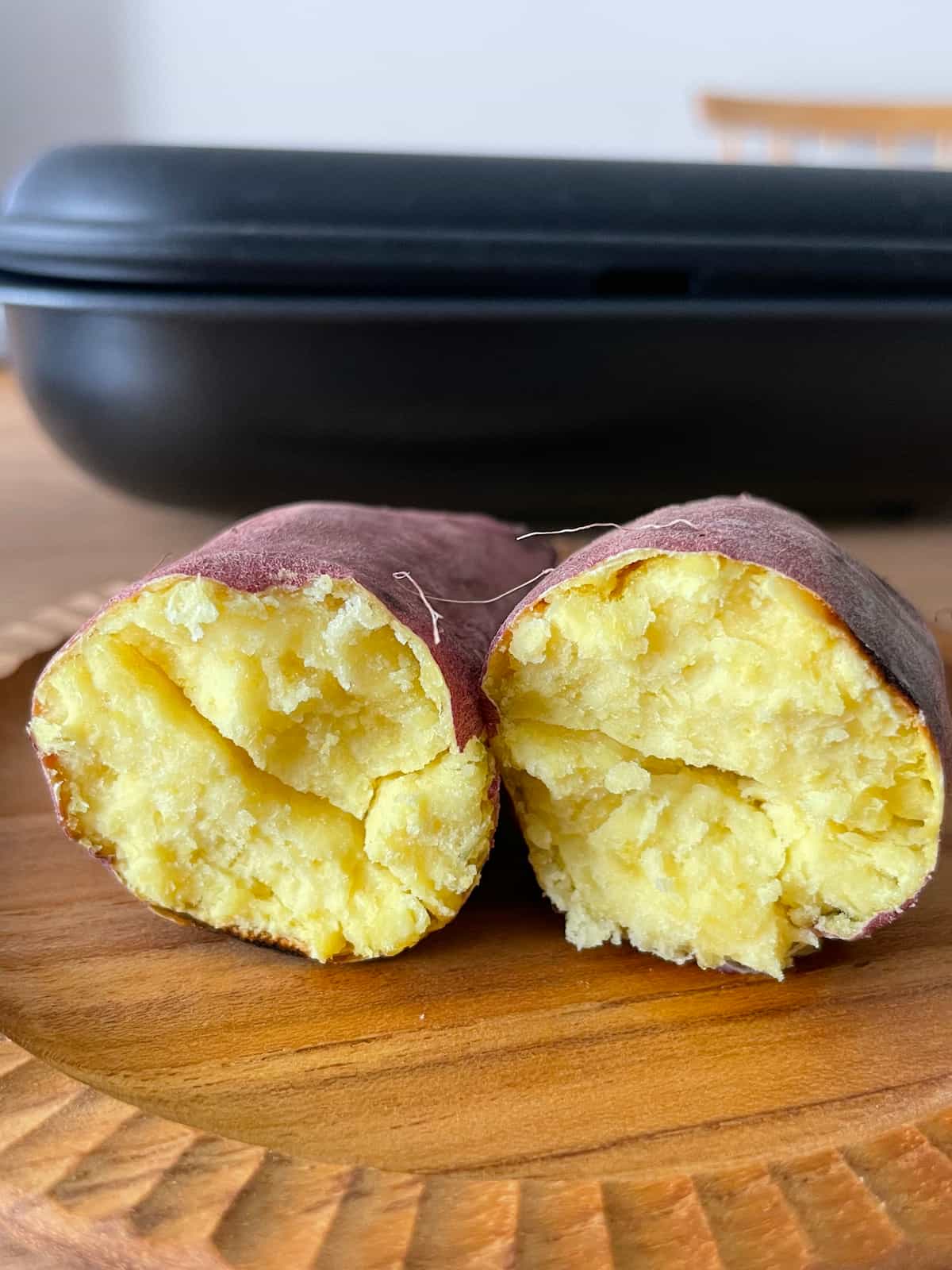 さつまいもをレンジで！キッチンペーパーなしでも甘くしっとり極上技