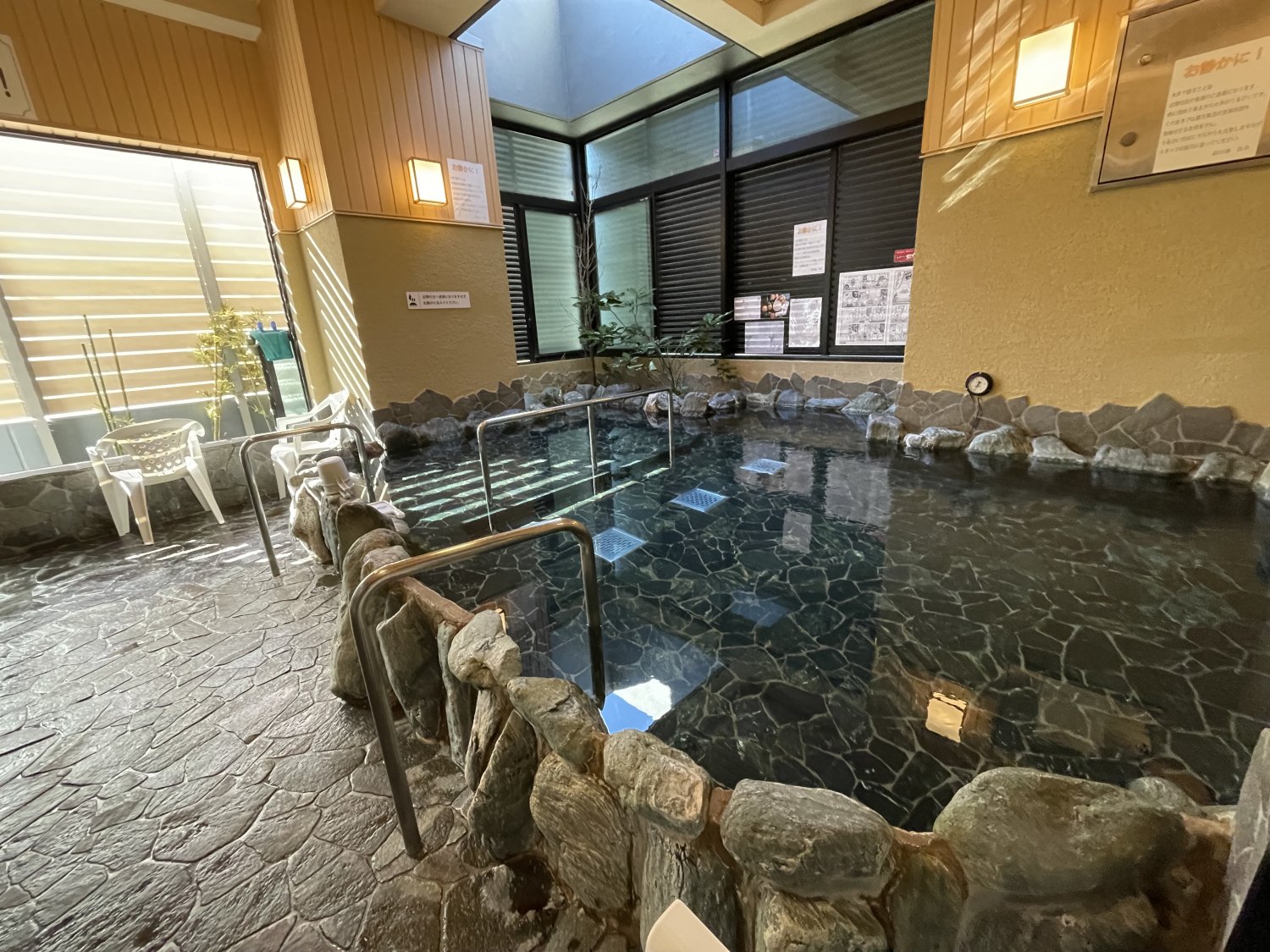 都内最大級銭湯「萩の湯」の魅力とは？サウナと混雑の真相を徹底解剖