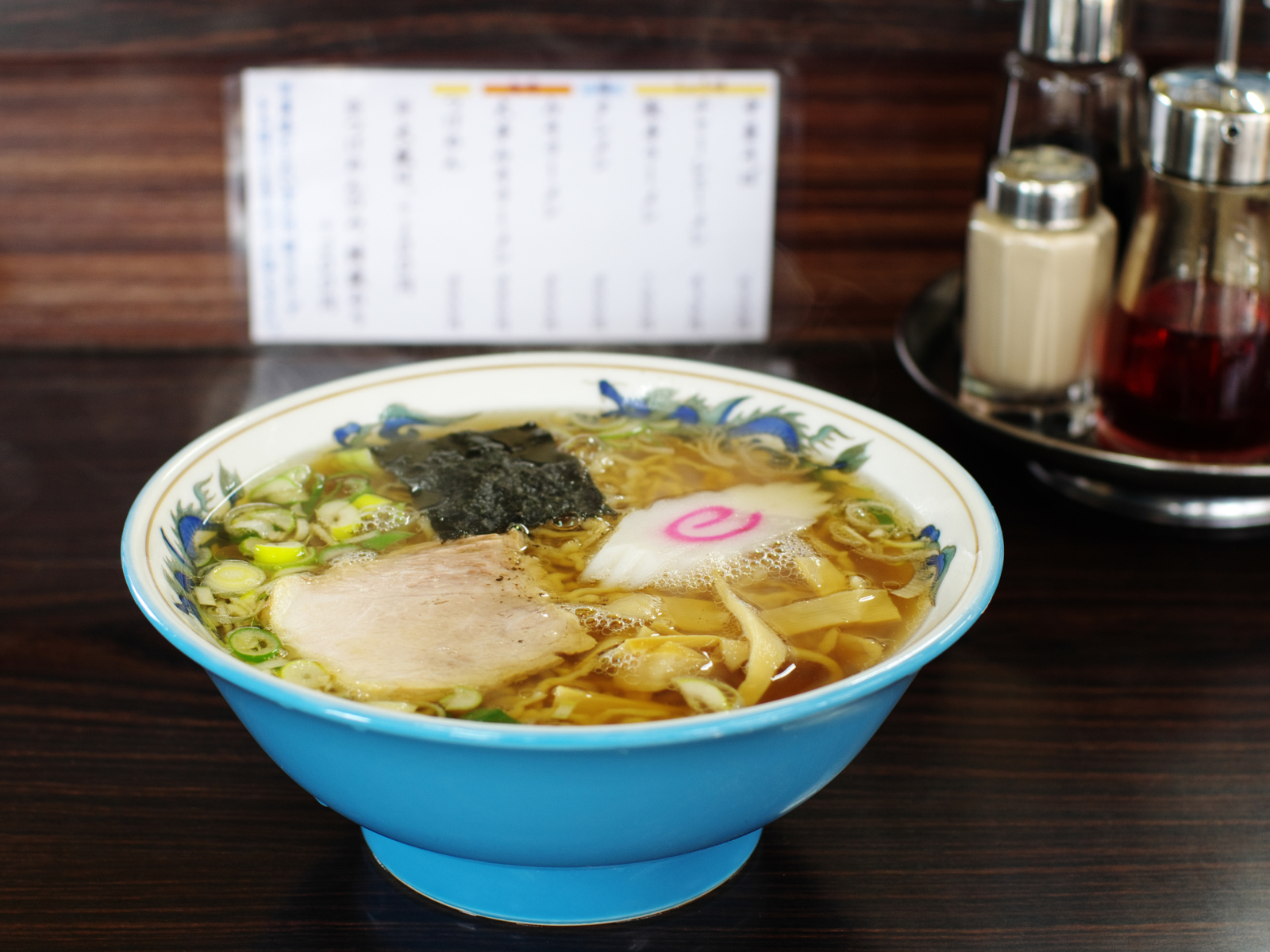 米沢ラーメン名門「そばの店ひらま」の秘密と2026年混雑攻略