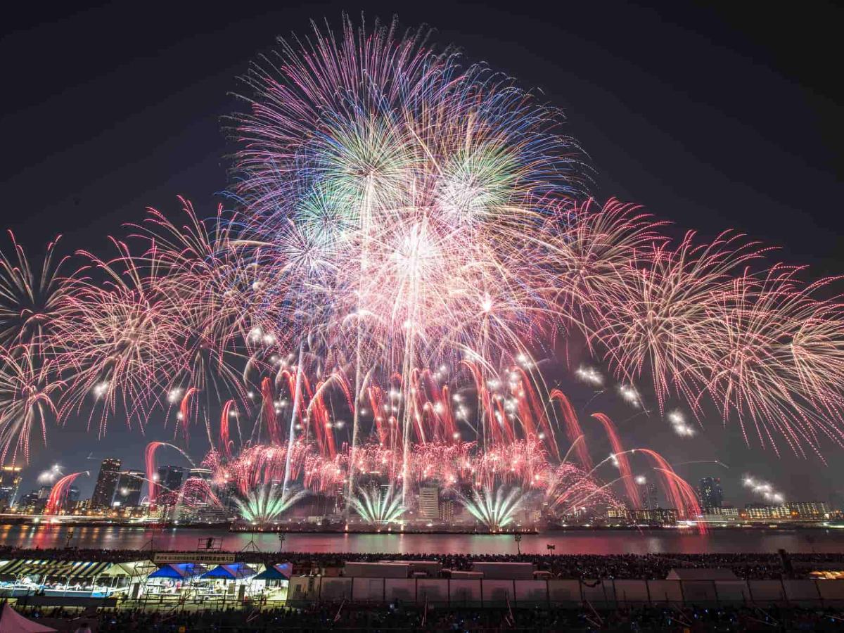 【2026】今日の大阪花火大会は開催？雨天中止の真相と穴場速報