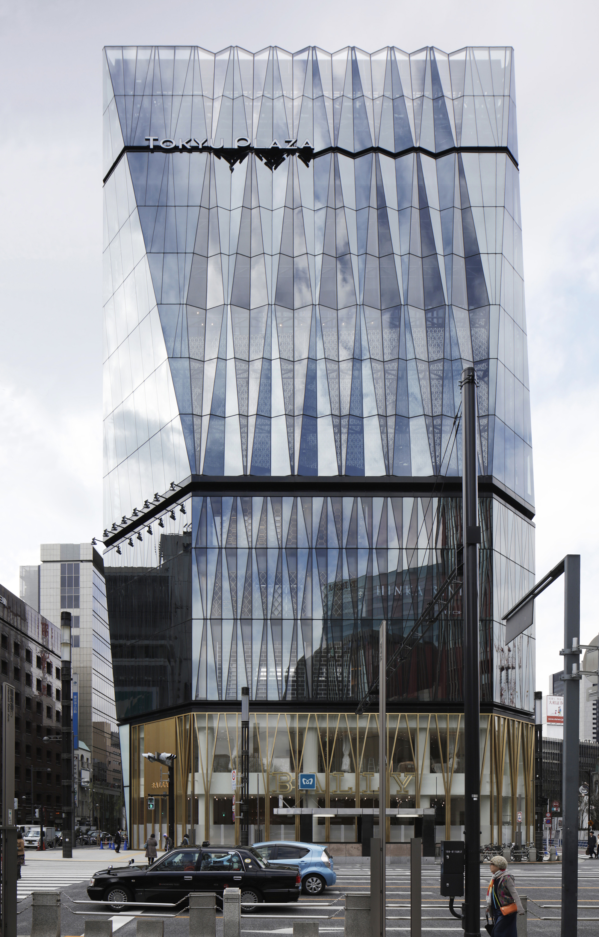 東急プラザ銀座の現在と最新動向｜話題の絶景テラスと名店グルメ徹底解剖