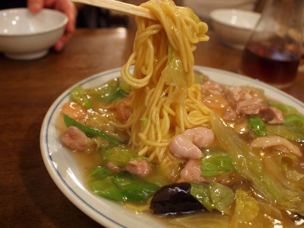 京都中華の至宝「鳳泉」完全攻略！名物からしそばの魅力と行列回避術