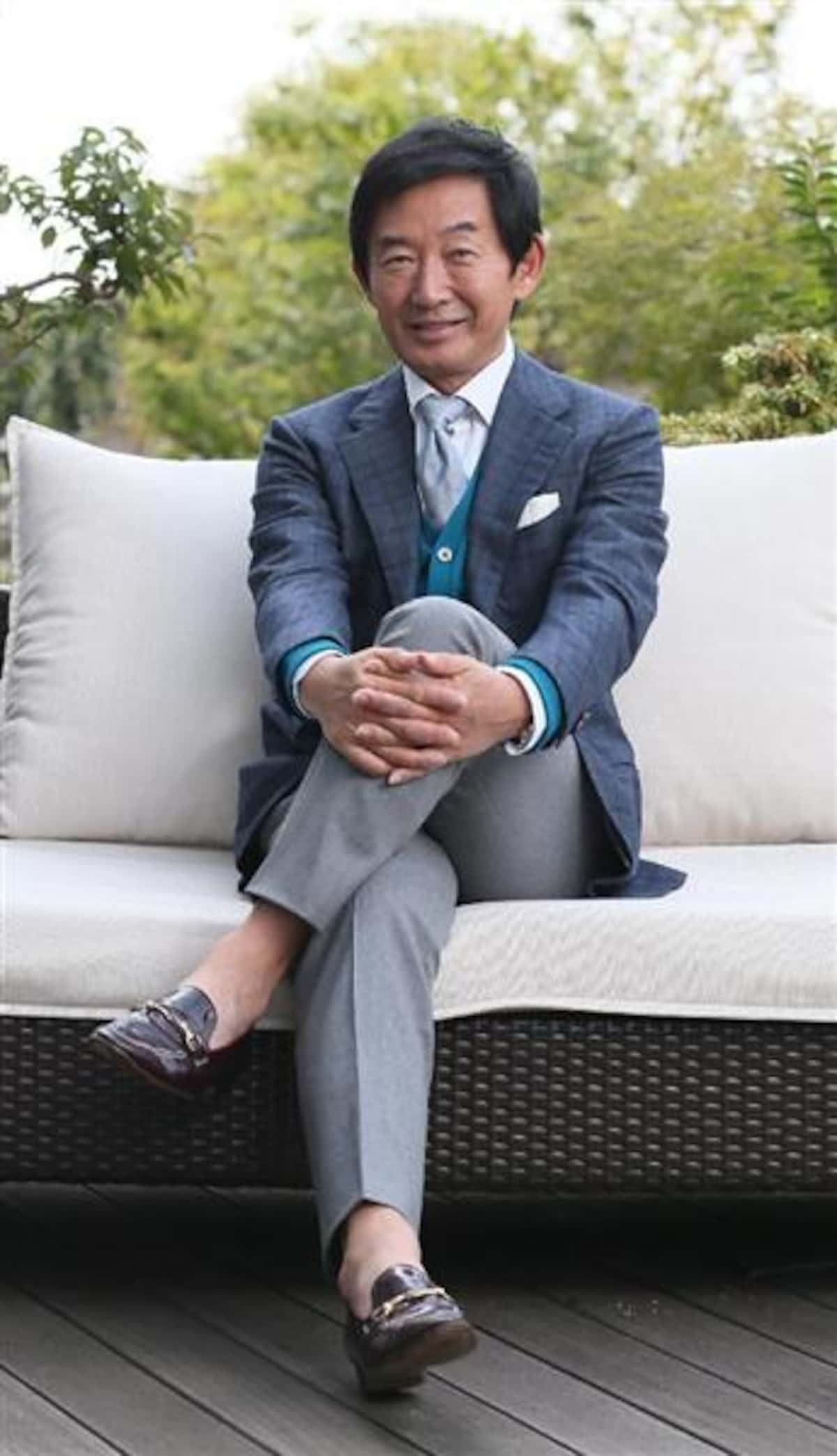 なぜ石田純一は靴下を履かないのか？素足ローファーの真相と現在の姿