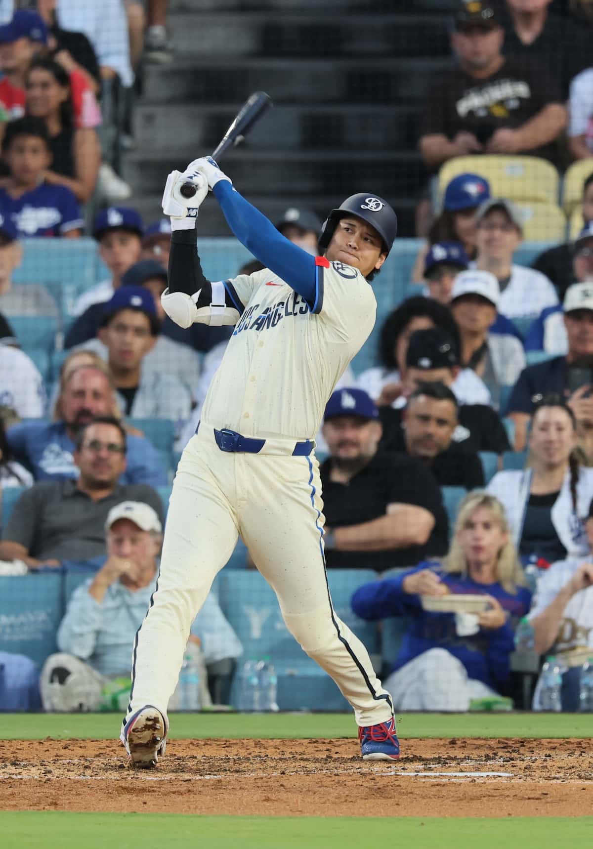 大谷翔平が咆哮！ドジャース打線が描く放物線と勝負を決めた劇的弾