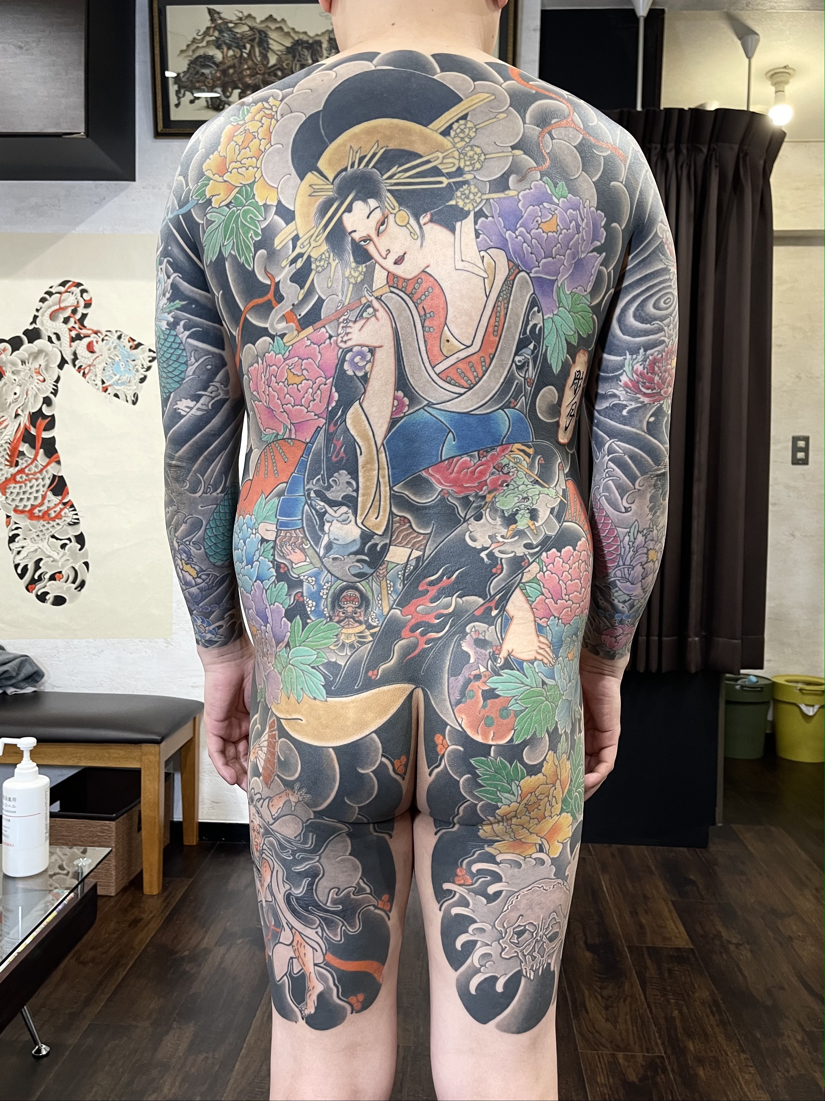 背中の和彫り完全ガイド｜費用相場や期間・痛みの真相と図柄の意味