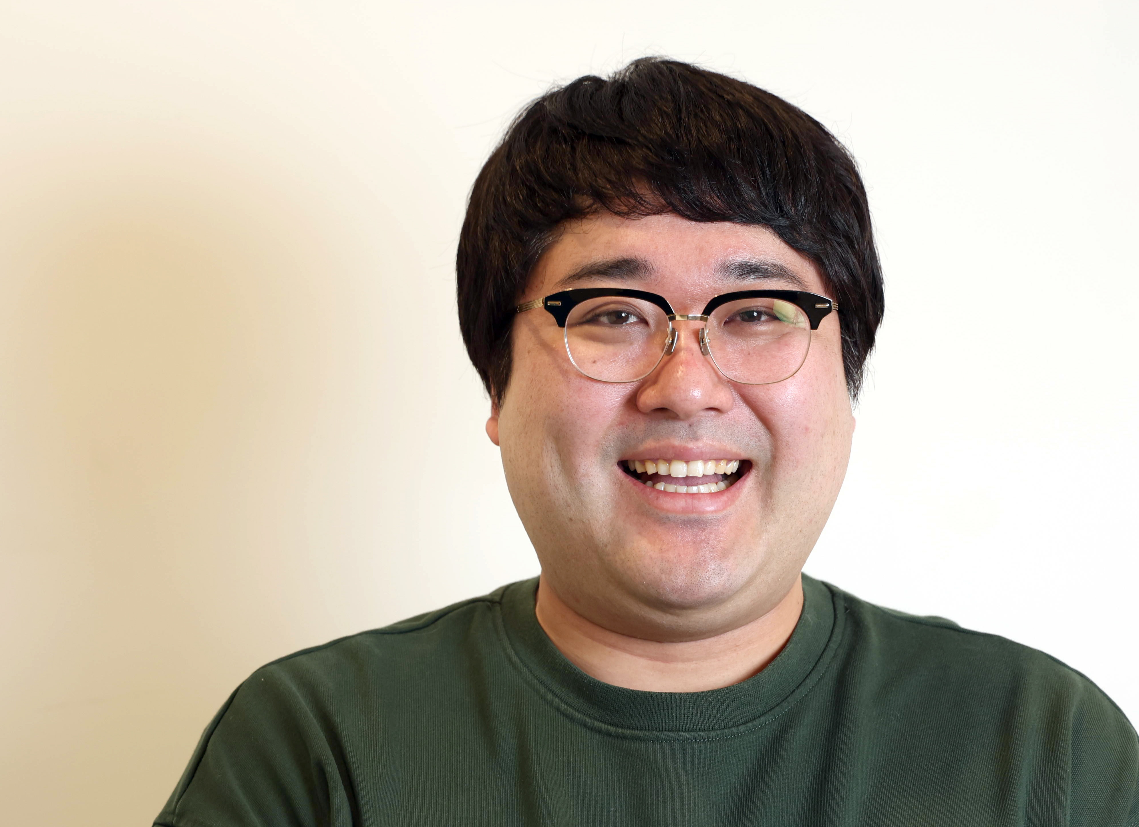 マヂラブ村上の本名と妻いとくとらとの馴れ初め！学歴や年収の真相
