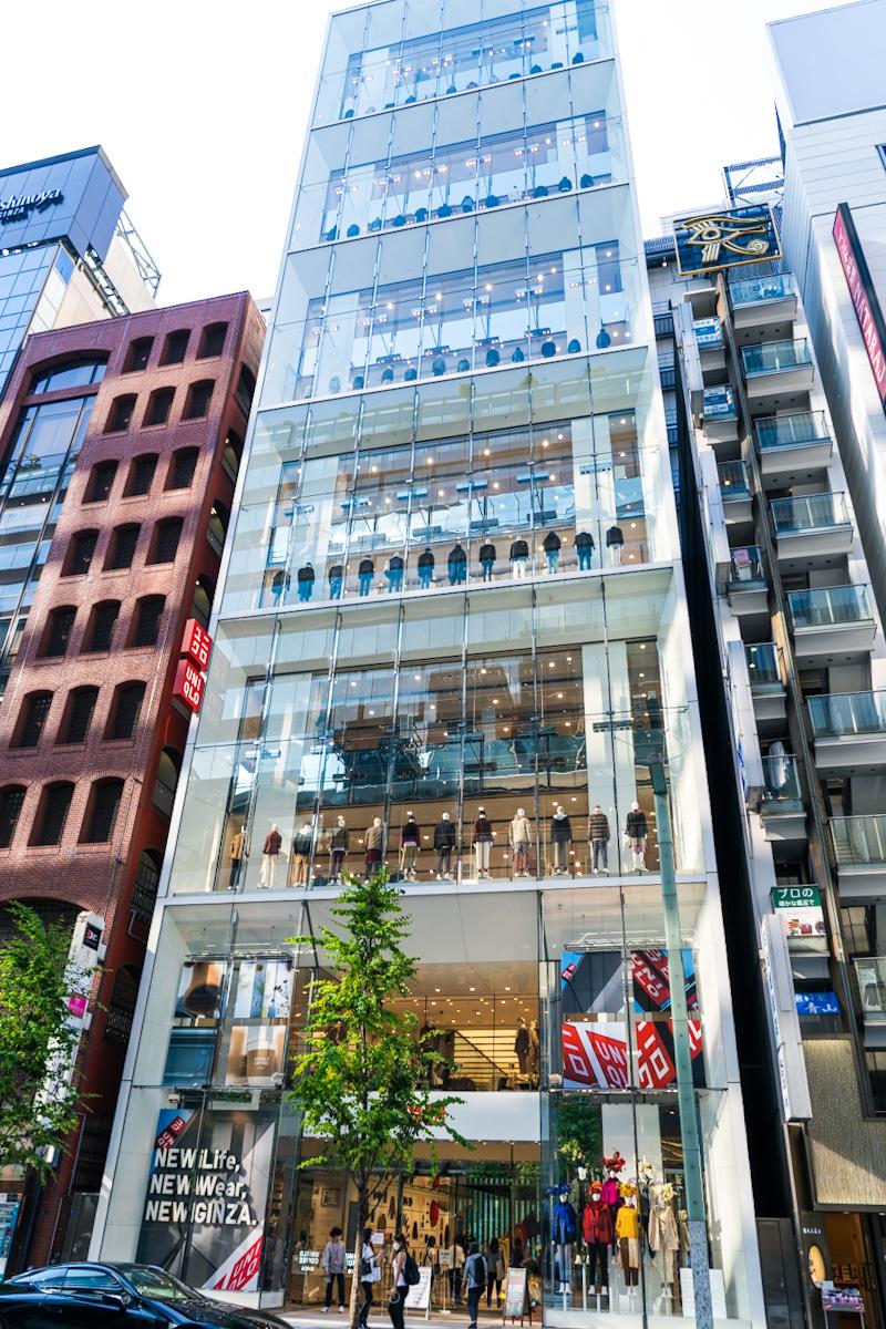 ユニクロ銀座店は何が違う？全12階と限定カフェ・Tokyo徹底比較