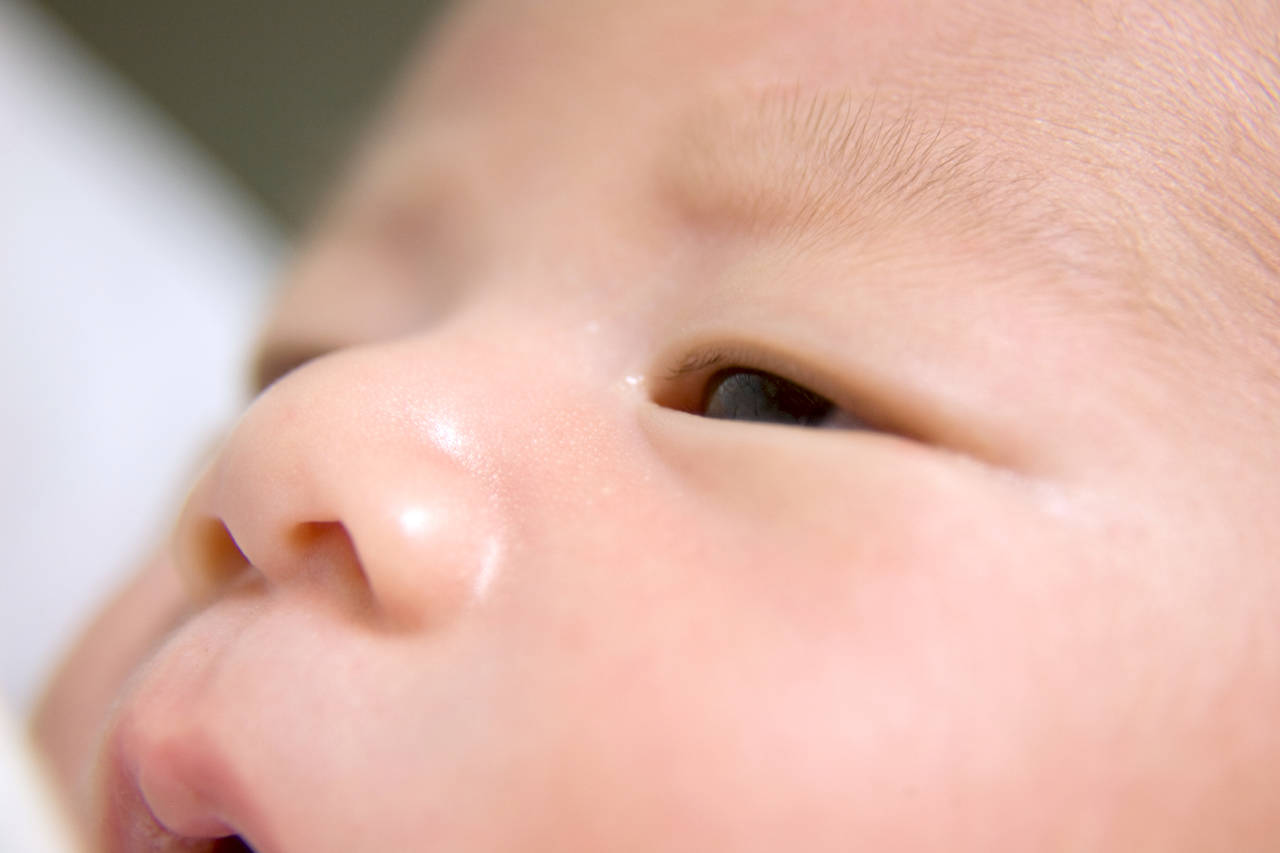 赤ちゃんが二重になる目の特徴は？将来変わる前兆サインと遺伝確率