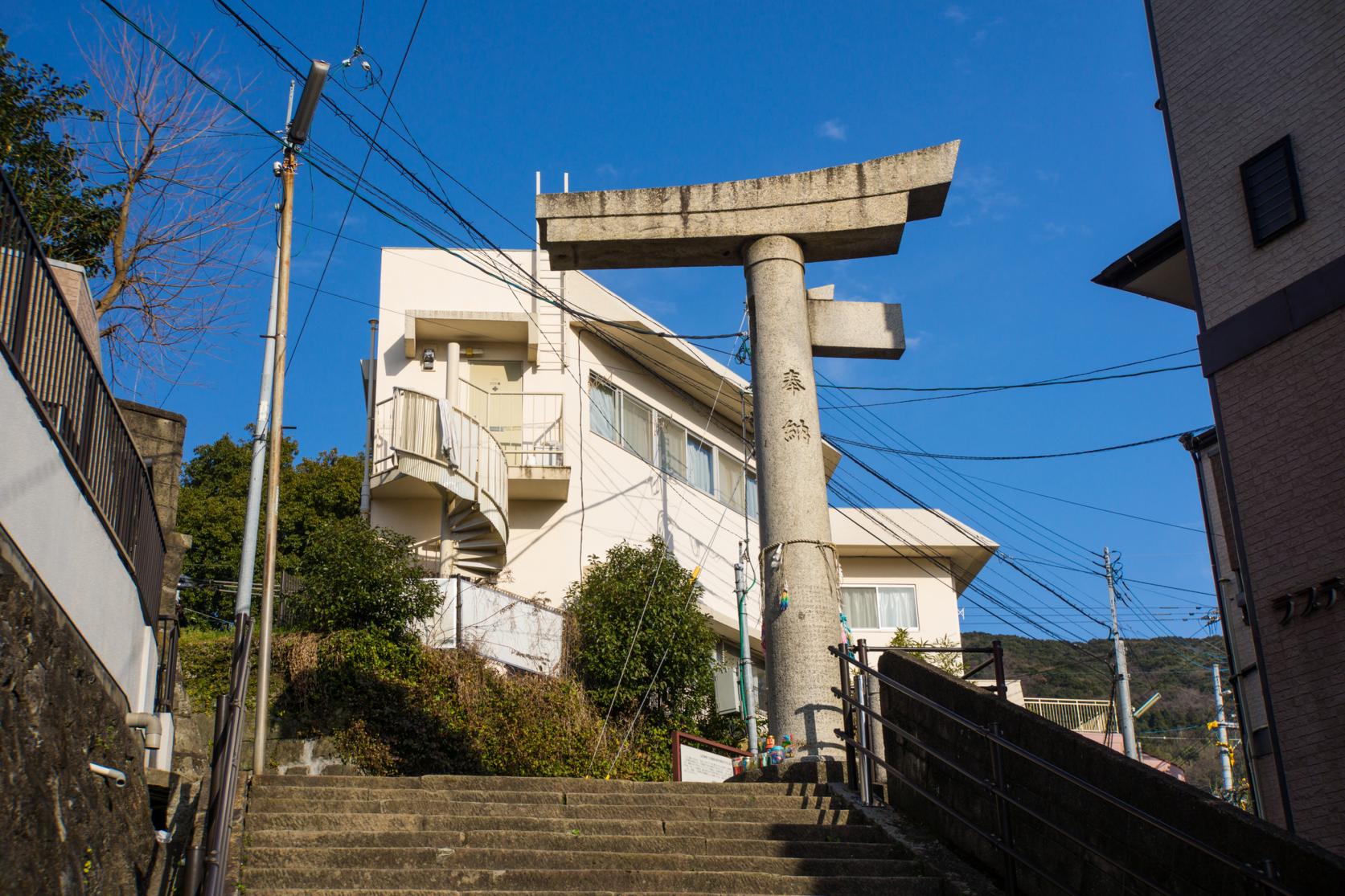 一本柱の意味とは？大黒柱との違いや経営リスクと脱却法を徹底解説