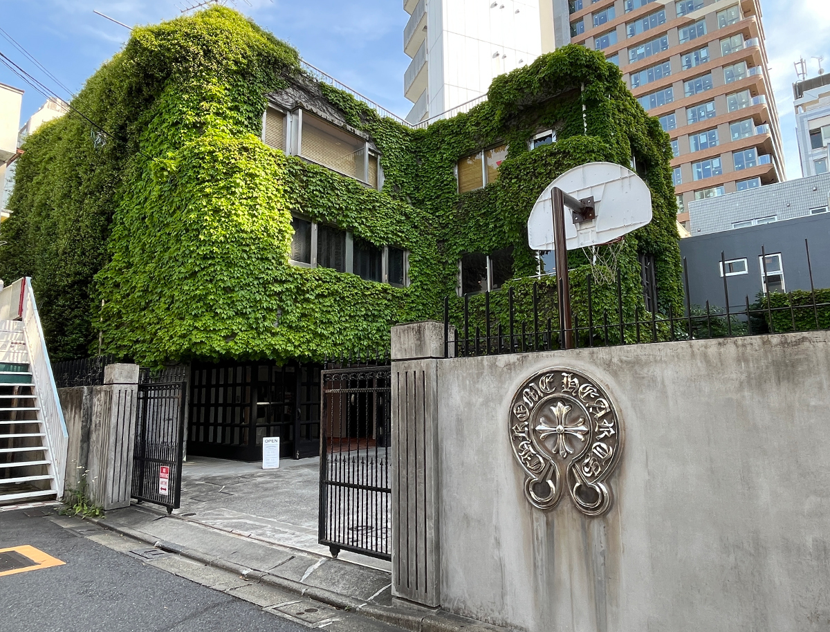 クロムハーツ店舗の最新事情と在庫枯渇の真相｜直営店・正規代理店一覧