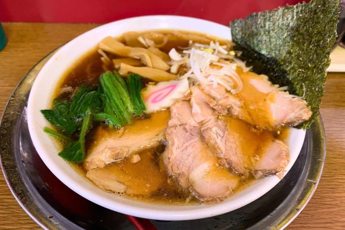 柏崎「味の横綱」奇跡の復活劇！若き後継者が繋ぐ名店ラーメンの現在