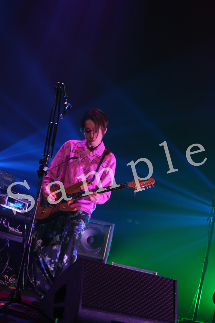 年末ライブアーティスト熱狂の舞台！紅白とフェス配信の最新情報