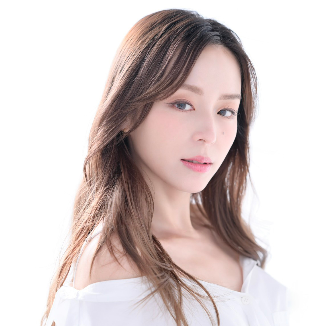 平野綾の現在と声優休止の真相｜代表作から舞台での飛躍を追う