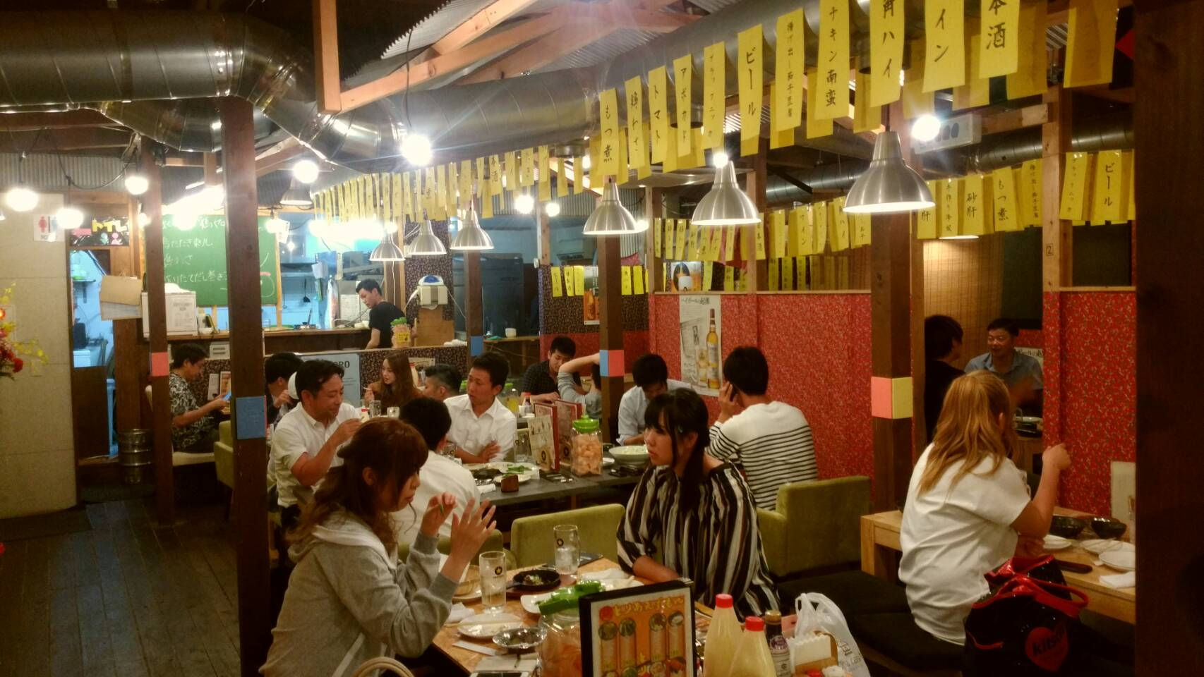 物価高の2026年に奇跡の爆走！「居酒屋 それゆけ 鶏 ヤロー」がZ世代と庶民の胃袋を掴んで離さない理由
