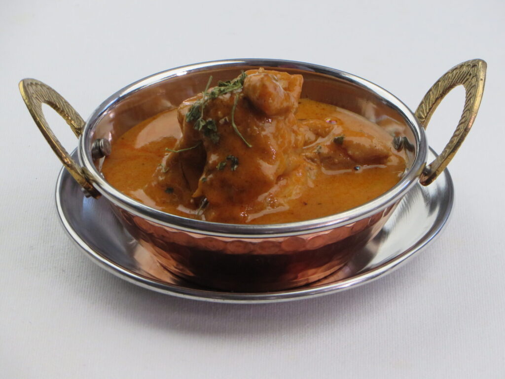 本場バターチキンカレーの真実｜甘い日本の味と違う誕生秘話と再現レシピ
