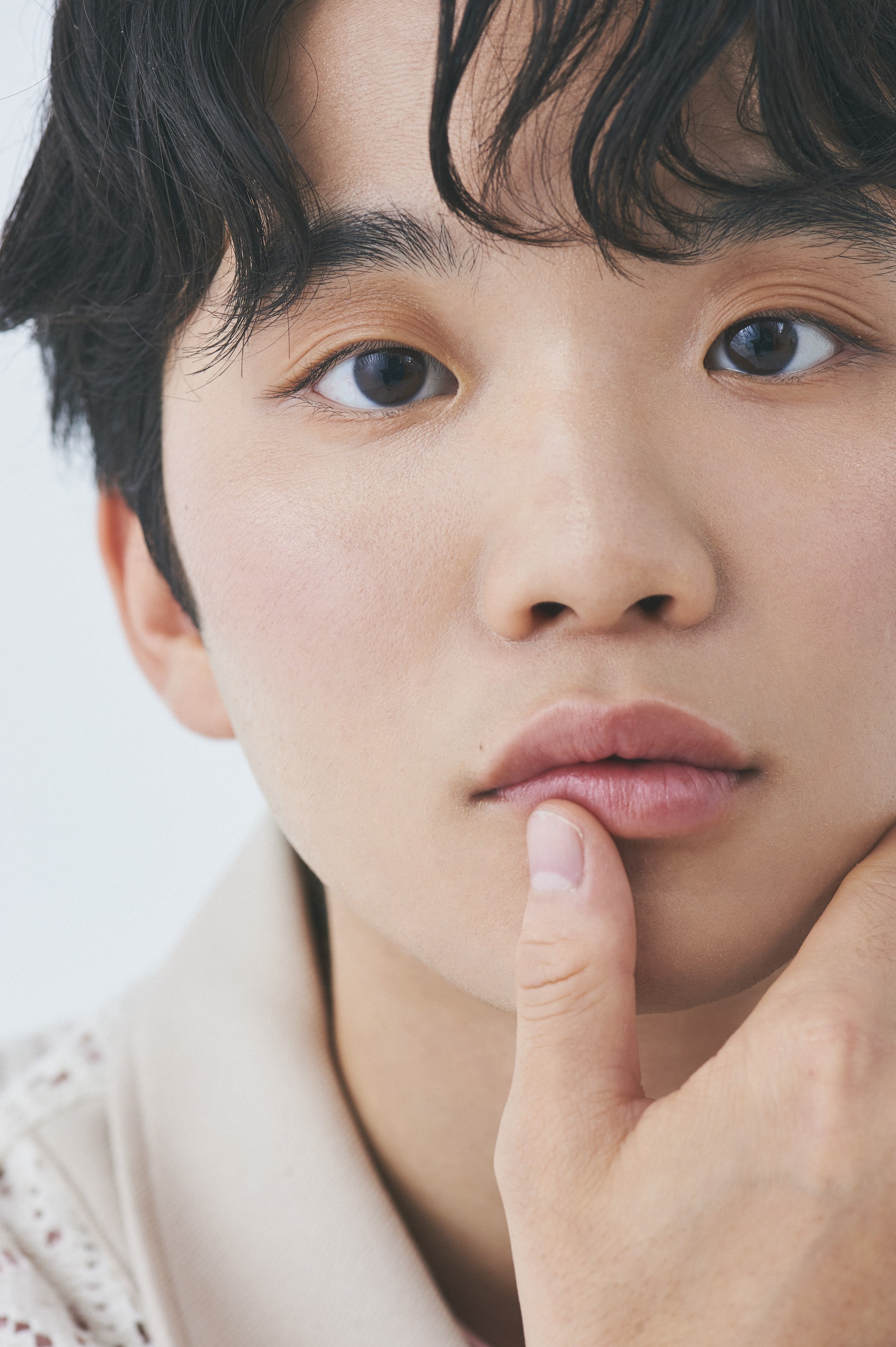 友野一希の現在と結婚の噂を追う！引退説の真相と愛される理由