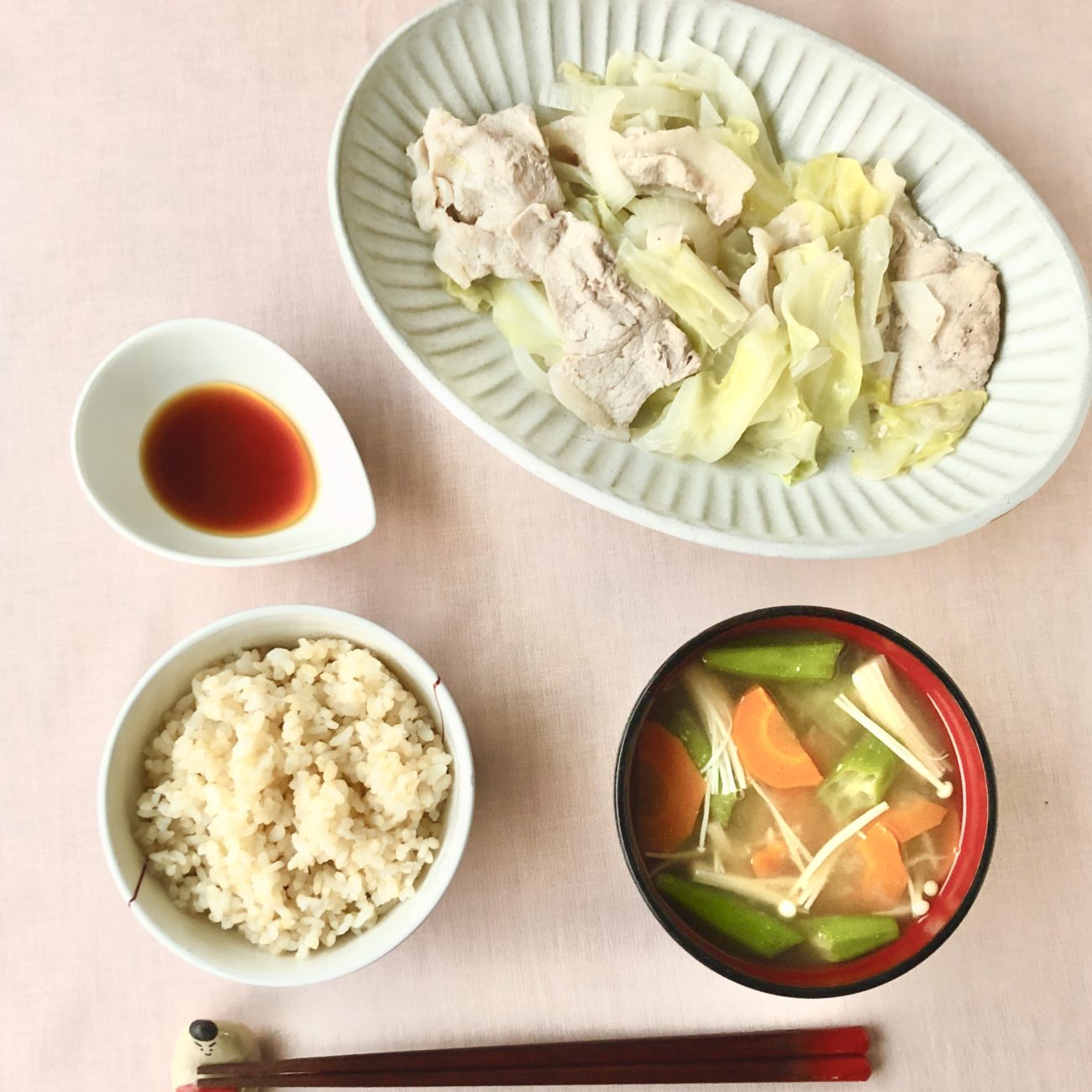 朝お腹が空かない原因と病気のサイン｜無理に食べるべきかの真相