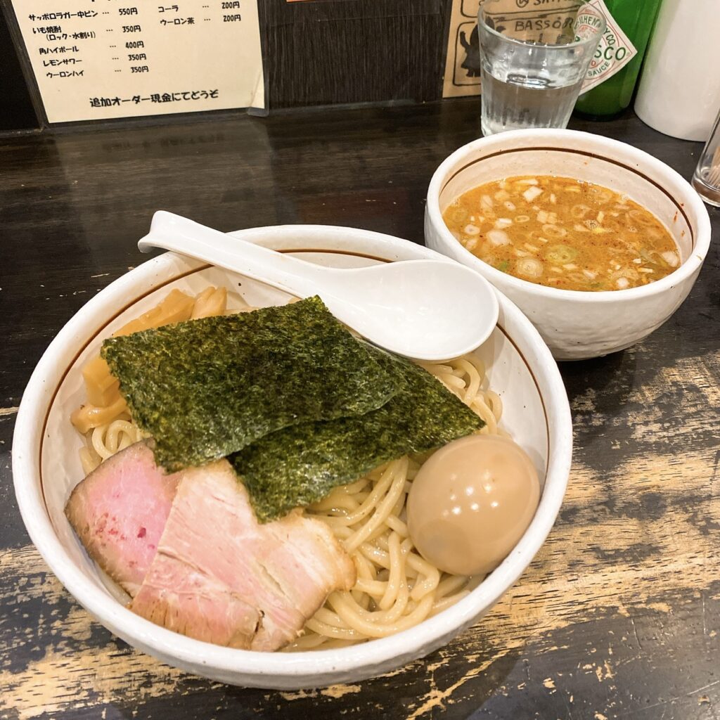 要町・中華そばしながわの魅力を徹底解剖！名店の味と2026年最新情報
