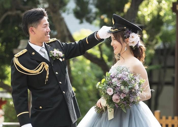 自衛隊の結婚式は何が違う？儀礼服やサーベルの真相とマナー徹底解説