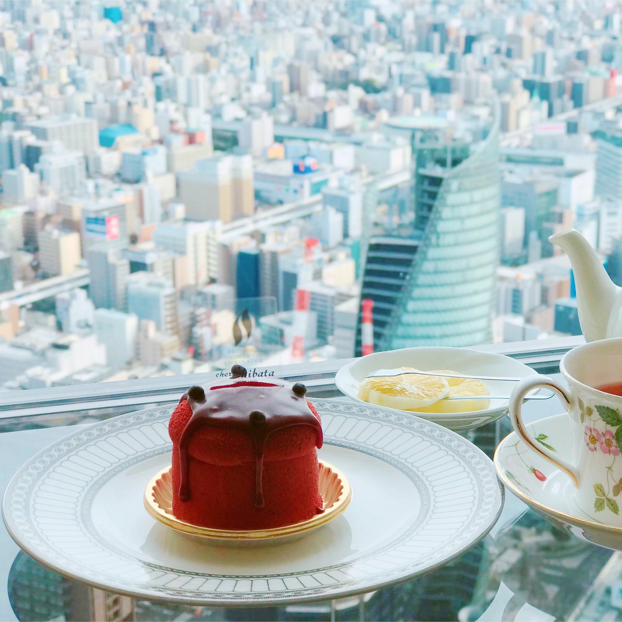 名古屋カフェドシエル完全攻略！51階絶景席の待ち時間と予約の真実