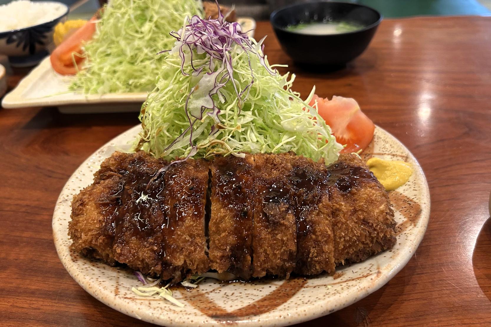 鹿児島「とんかつ竹亭」行列が途切れない理由と全店舗攻略法を徹底解説