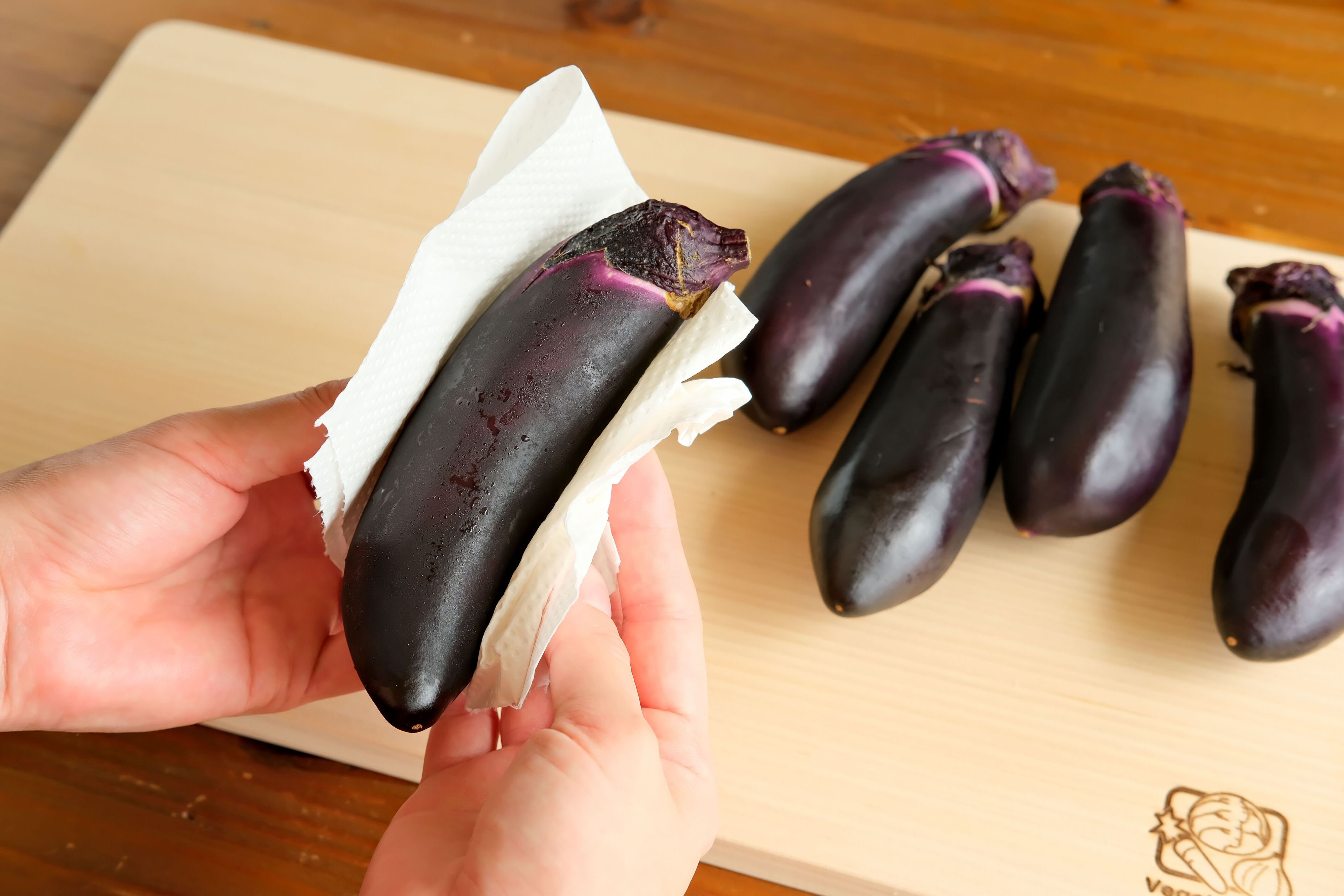 なすの冷蔵庫直入れはNg？1ヶ月鮮度キープするプロ直伝の保存術